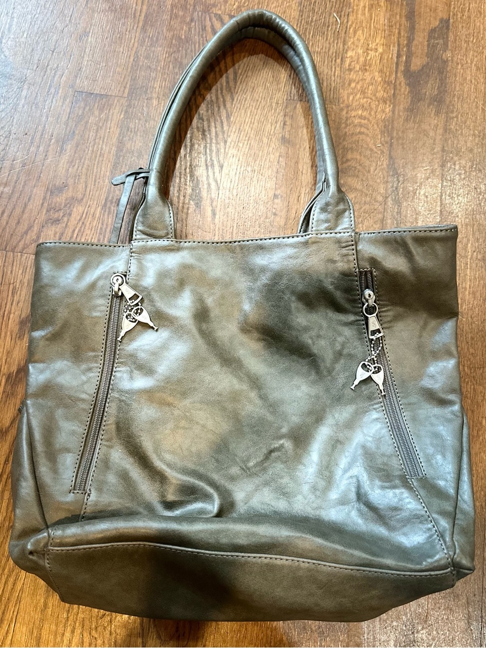 Women's browning concealed carry grey  Tote Bag - Leather-Style Carryall